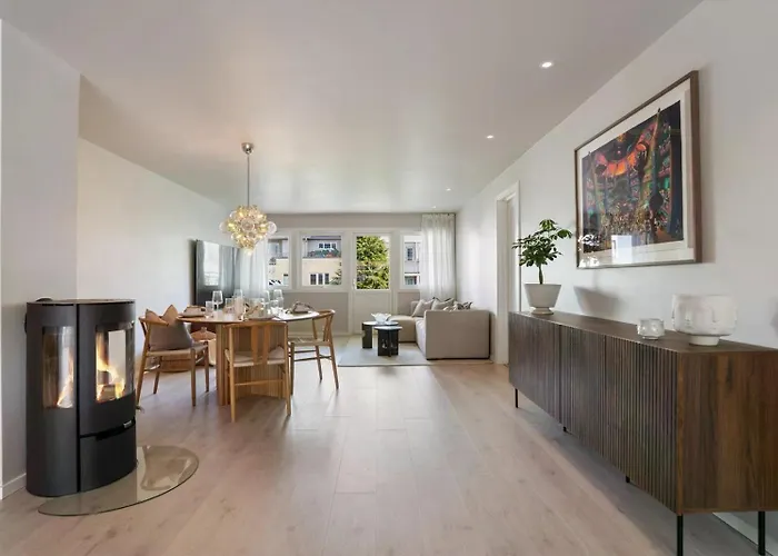 Apartamento Newly Renovated Exclusive Big Apartment, Center, 3 Bedrooms, 2 Bathrooms With Wc And *