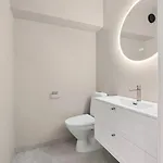 Newly Renovated Exclusive Big Apartment, Center, 3 Bedrooms, 2 Bathrooms With Wc And * קריסטיאנסאנד