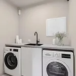 Newly Renovated Exclusive Big Apartment, Center, 3 Bedrooms, 2 Bathrooms With Wc And *
