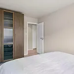 Newly Renovated Exclusive Big Apartment, Center, 3 Bedrooms, 2 Bathrooms With Wc And *